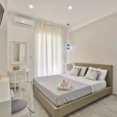 Iris Oda ve Kahvaltı 3*